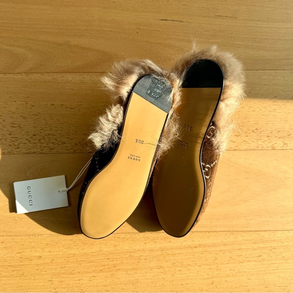 Gucci Brown Loafers with Fur Trim - Picture 4 of 4